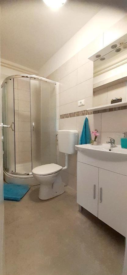 Lennida Studio Apartman With Free Parking Kavran Exteriér fotografie