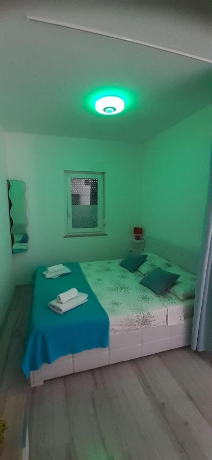 Lennida Studio Apartman With Free Parking Kavran Exteriér fotografie