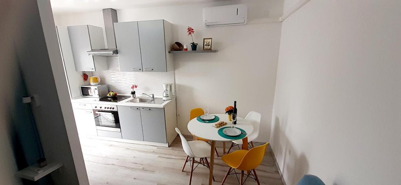 Lennida Studio Apartman With Free Parking Kavran Exteriér fotografie