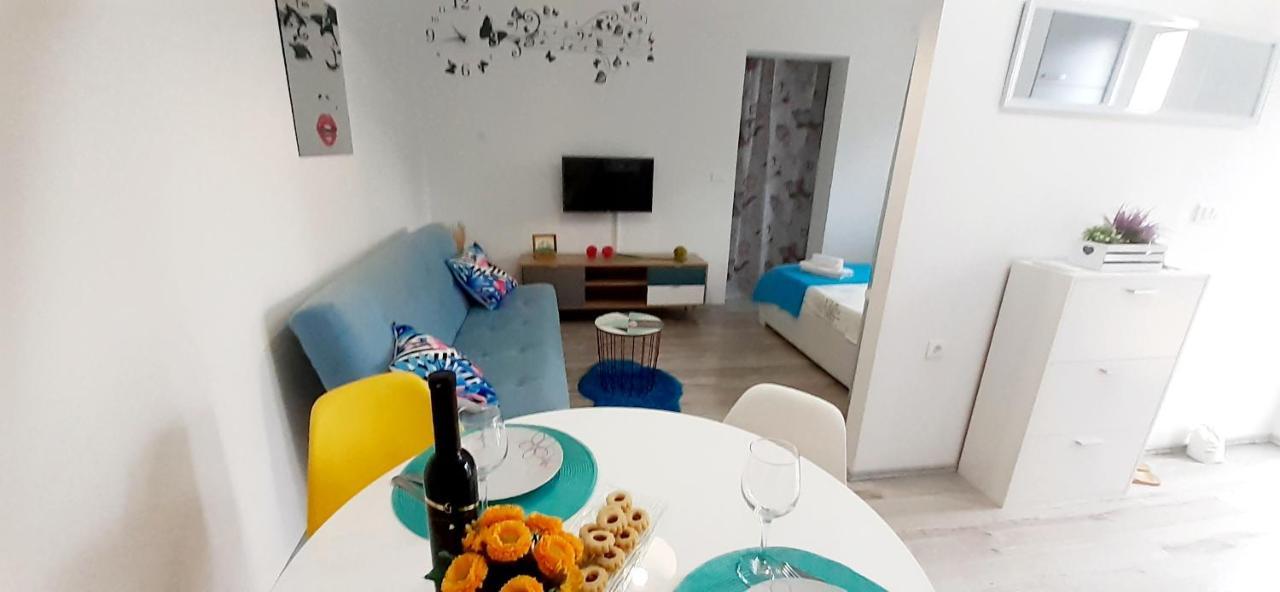 Lennida Studio Apartman With Free Parking Kavran Exteriér fotografie